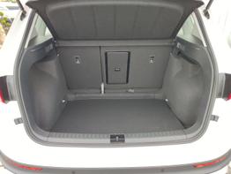 Seat Ateca Style 1.5 TSI DSG 150 PS-AndroidAutoAppleCarPlay-Teilleder-Winterpaket-Voll-LED-Parklenkassistent-Rückfahrkamera-2xPDC-17"Alu-Sofort 