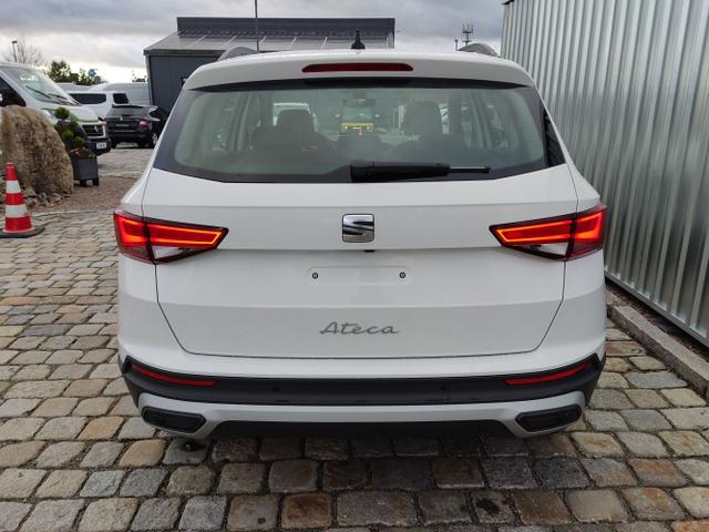 Seat / Ateca / Weiß / / / , Beispielbilder