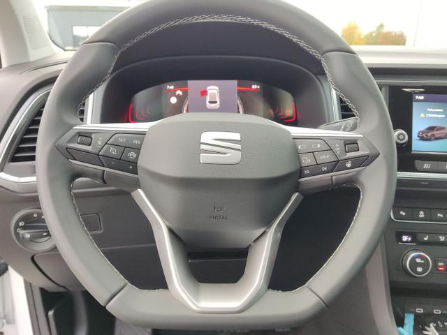 Seat / Ateca / Weiß / / / , Beispielbilder