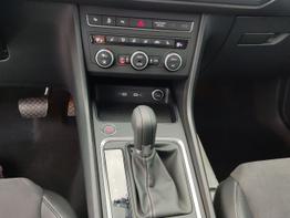 Seat Ateca Style 1.5 TSI DSG 150 PS-AndroidAutoAppleCarPlay-Teilleder-Winterpaket-Voll-LED-Parklenkassistent-Rückfahrkamera-2xPDC-17"Alu-Sofort 