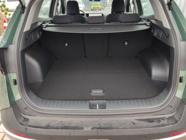 Kia / Sportage / Grün / / / , Bild dient zur Illustration und zeigt aufpreispflichtige Sonderausstattung. "Die Herstellergarantie beginnt bei EU-Fahrzeugen bereits bei Auslieferung vom ausländischen Lieferanten und kann um mehr als 14 Tage verkürzt sein.