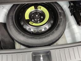 Kia Sportage Urban 1.6 T-GDI 150 PS 7DCT-NEUES MODELL-Navi 12,3 Zoll-Rückfahrkamera-AppleCarPlay-AndroidAuto-Klimaautomatik-SHZ-LED-17''Alu-Sofort 