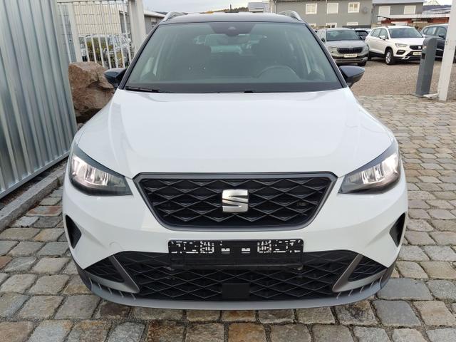 Seat / Arona / Weiß / / / 