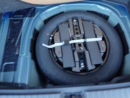 Skoda Kamiq Selection 1.0 TSI 116 PS DSG Facelift Neues Modell! 4 Jahre Garantie, -Climatronic-Tempomat-Matrix LED-Sun Set-AppleCarPlay-AndroidAuto-2xPDC-Rückfahrkamera-Sofort 