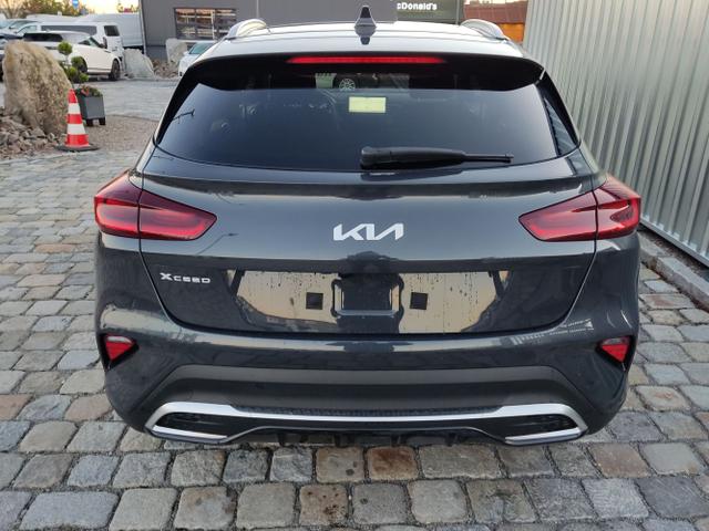 Kia / XCeed / Grau / / / 