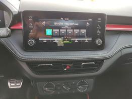 Skoda Fabia Monte Carlo 1.0 TSI 116 PS DSG 4-Jahre-Garantie-ApplearPlay-AndroidAuto-LED-PDC-Sitzheizung-DAB-Klima-Schwarzes Dach-Sofort 