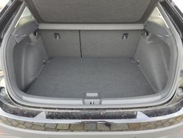 Volkswagen Taigo Limited 1.0 TSI DSG 116 PS-AppleCarPlay-AndroidAuto-Keyless-Rückfahrkamera-Climatronic-LED-17''Alu 