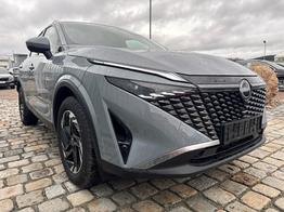 Nissan Qashqai N-Connecta 1.3 DIG-T Mild Hybrid Automatik 158 PS AndroidAuto-AppleCarPlay-ProPilot-360°Parkkamera-LED-Winterpaket-Keyless-Fernlichtassist-2-Zonen-Klimaautomatik-18''Alu-Sofort 
