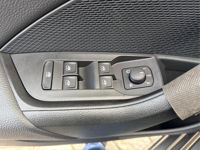 Skoda / Octavia Combi / Grau / / / , Beispielbilder