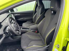 Skoda Elroq RS 84 250 KW (340 PS)-4x4 Anhängerkupplung-Wärmepumpe-beheizte Frontscheibe-4x Sitzheizung-Sofort 