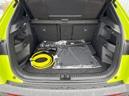 Skoda Elroq RS 84 250 KW (340 PS)-4x4 Anhängerkupplung-Wärmepumpe-beheizte Frontscheibe-4x Sitzheizung-Sofort 