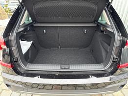 Skoda Kamiq Selection 1.0 TSI 116 PS DSG Facelift Neues Modell! 4 Jahre Garantie, AHK-Climatronic-Tempomat-Matrix LED-Sun Set-AppleCarPlay-AndroidAuto-PDC-Sofort 