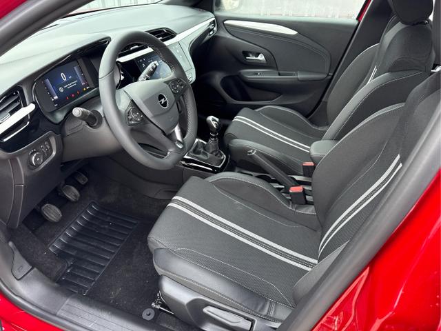 Opel / Corsa / Rot / / / , Beispielbilder, ggf. teilweise mit Sonderausstattung