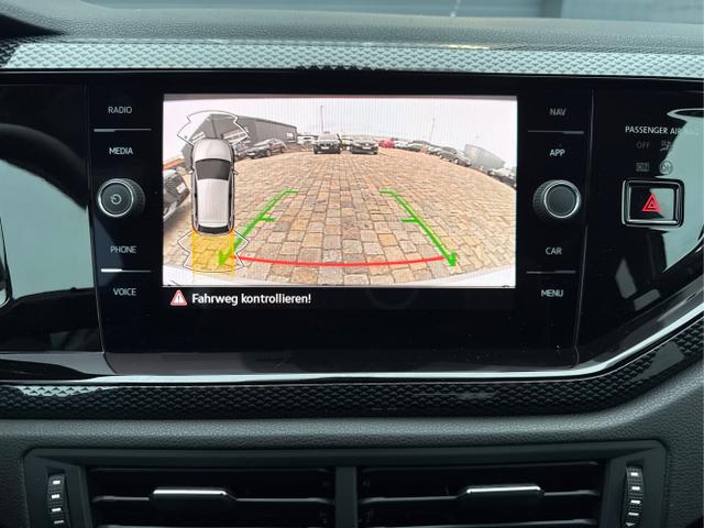 Volkswagen / POLO / Silber / / / 