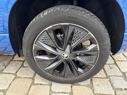 Skoda Karoq Sportline 1,5 TSI 150 PS DSG Navi-4x Sitzheizung-Canton Sound-Anh&auml;ngerkupplung-LED-Matrix-AppleCarPlay-Android-Auto-ACC-Kessy-2-Zonen-Klimaautomatik-18''Alu-Sofort 