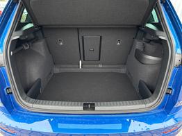 Skoda Karoq Sportline 1,5 TSI 150 PS DSG Navi-4x Sitzheizung-Canton Sound-Anh&auml;ngerkupplung-LED-Matrix-AppleCarPlay-Android-Auto-ACC-Kessy-2-Zonen-Klimaautomatik-18''Alu-Sofort 