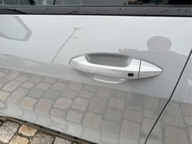 Kia / Sportage / Grau / / / , Beispielbilder