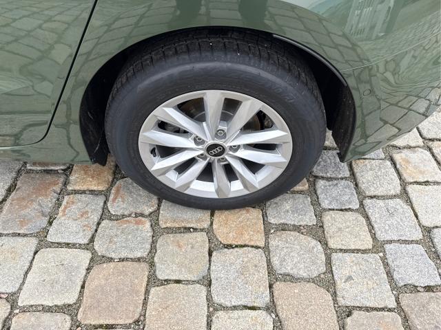 Audi / A3 Sportback / Grün / / / 