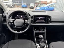 Skoda Karoq Selection 1.5 TSI 150 PS DSG 4 Jahre Garantie-Anh&auml;ngerkupplung-Keyless-AppleCarPlay-AndroidAuto-Sunset-Tempomat-2-Zonen-Klima-16''Alu 