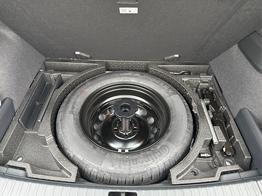 Skoda Karoq Selection 1.5 TSI 150 PS DSG 4 Jahre Garantie-Anh&auml;ngerkupplung-Keyless-AppleCarPlay-AndroidAuto-Sunset-Tempomat-2-Zonen-Klima-16''Alu 