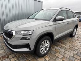 Skoda Karoq Selection 1.5 TSI 150 PS DSG 4 Jahre Garantie-Anh&auml;ngerkupplung-Keyless-AppleCarPlay-AndroidAuto-Sunset-Tempomat-2-Zonen-Klima-16''Alu 
