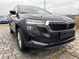 Skoda Karoq Selection 1.5 TSI 150 PS DSG 4 Jahre Garantie-Anhängerkupplung-Keyless-AppleCarPlay-AndroidAuto-Sunset-Tempomat-2-Zonen-Klima-16''Alu 