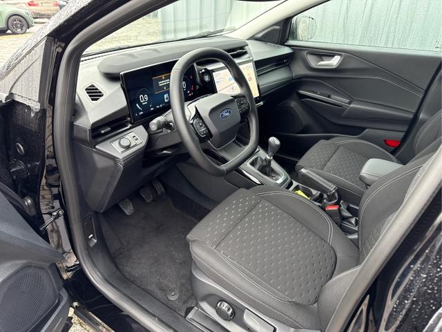 Ford / Puma / Schwarz / / / 