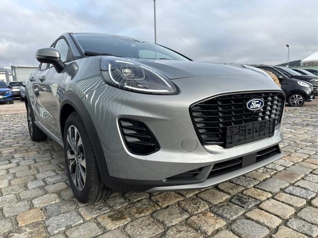 Ford / Puma / Grau / / / 