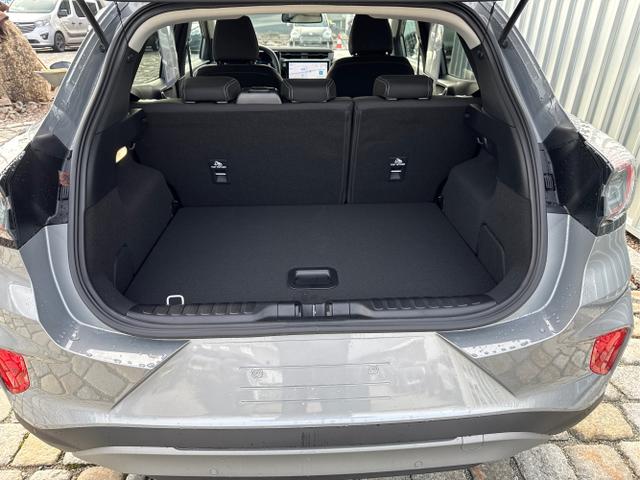 Ford / Puma / Grau / / / 