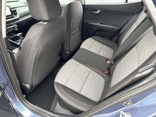 Kia / Stonic / Blau / / / , Beispielbilder, ggf. teilweise mit Sonderausstattung