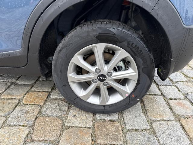 Kia / Stonic / Blau / / / , Beispielbilder, ggf. teilweise mit Sonderausstattung