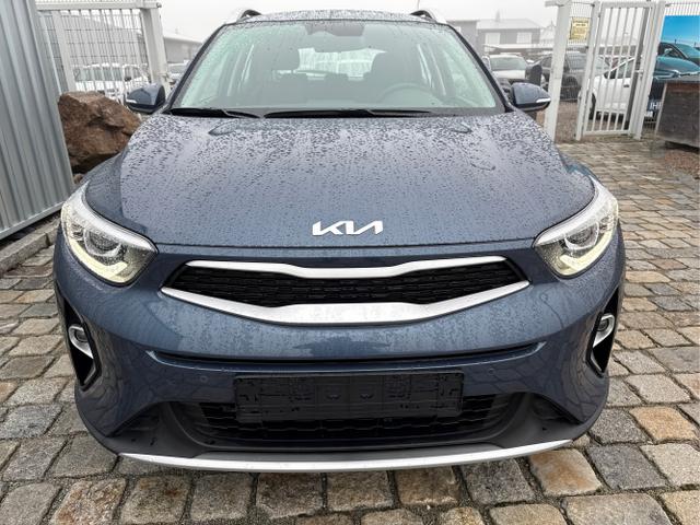 Kia / Stonic / Blau / / / , Beispielbilder, ggf. teilweise mit Sonderausstattung