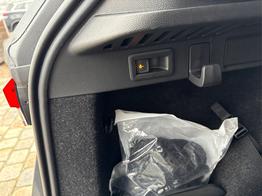 Skoda Kamiq Monte Carlo 1.5 TSI 150 PS DSG Panoramadach-Anh&auml;ngerkupplung-Matrix-Kessy-Sofort 