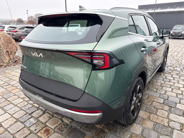 Kia / Sportage / Gr&uuml;n / / / , Bild dient zur Illustration und zeigt aufpreispflichtige Sonderausstattung. "Die Herstellergarantie beginnt bei EU-Fahrzeugen bereits bei Auslieferung vom ausl&auml;ndischen Lieferanten und kann um mehr als 14 Tage verk&uuml;rzt sein.