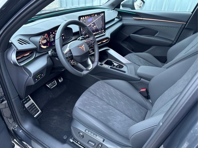 Cupra / Terramar / Grau / / / 