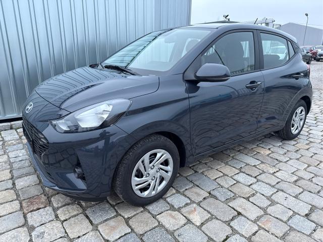 Hyundai i10 - Last Edition 1.0 63 PS-Navi-Tempomat-Klima-Sofort