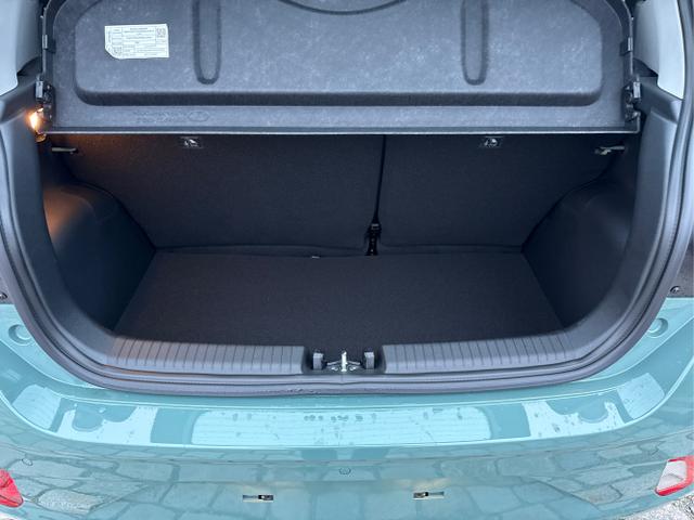 Hyundai / i10 / Gr&uuml;n / / / 