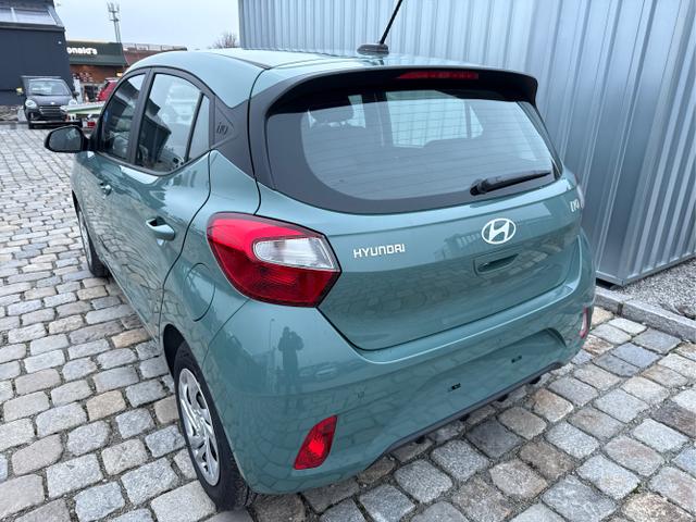 Hyundai / i10 / Gr&uuml;n / / / 