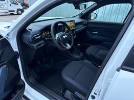 Dacia Duster Expression 1,2 TCe 96 KW (130 PS)-Sitzheizung-R&uuml;ckfahrkamera-AppleCarplay-Sofort 