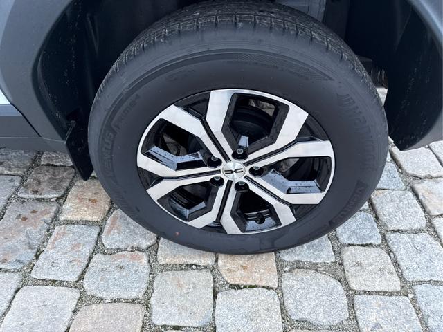 Dacia / Duster / Wei&szlig; / / / 