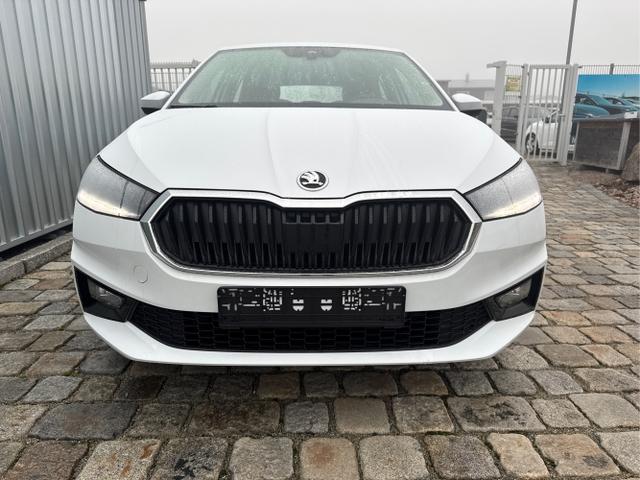 Skoda / Fabia / Wei&szlig; / / / , Beispielbilder