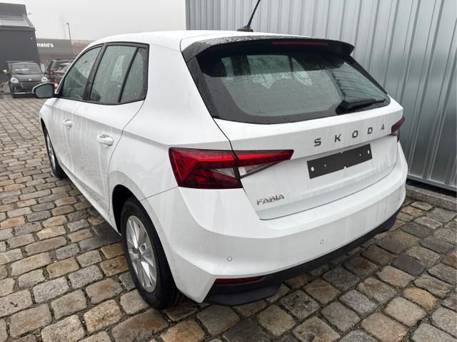 Skoda / Fabia / Wei&szlig; / / / , Beispielbilder, ggf. teilweise mit Sonderausstattung