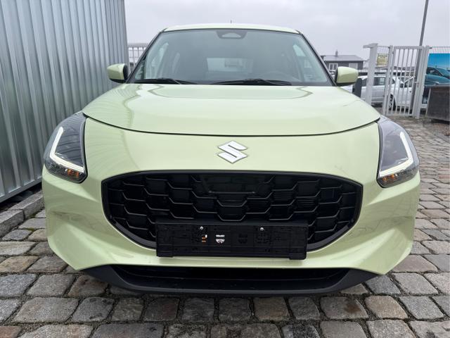 Suzuki / Swift / Gelb / / / 