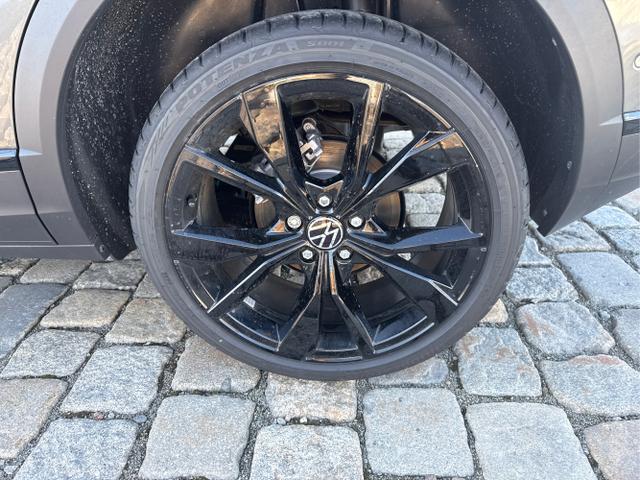 Volkswagen / T-Roc / Grau / / / , Beispielbilder