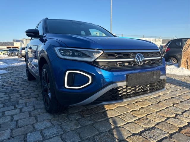 Volkswagen / T-Roc / Blau / / / , Beispielbilder, ggf. teilweise mit Sonderausstattung