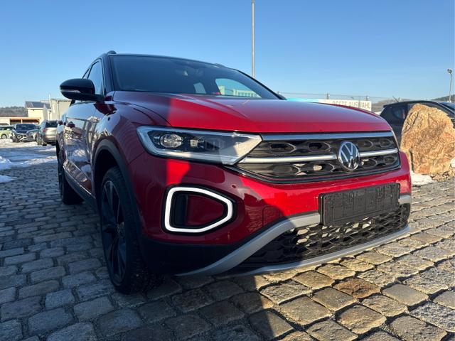 Volkswagen / T-Roc / Rot / / / , Beispielbilder, ggf. teilweise mit Sonderausstattung