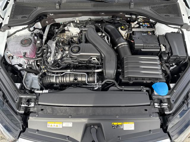 Skoda / Octavia Combi / Wei&szlig; / / / , Beispielbilder