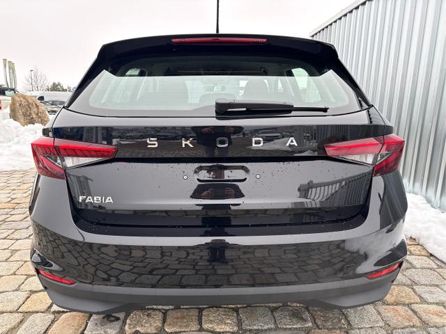 Skoda / Fabia / Schwarz / / / , Beispielbilder