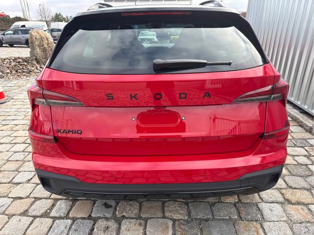 Skoda / Kamiq / Rot / / / , Beispielbilder, ggf. teilweise mit Sonderausstattung