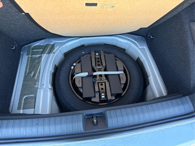 Skoda / Kamiq / Silber / / / , Beispielbilder, ggf. teilweise mit Sonderausstattung